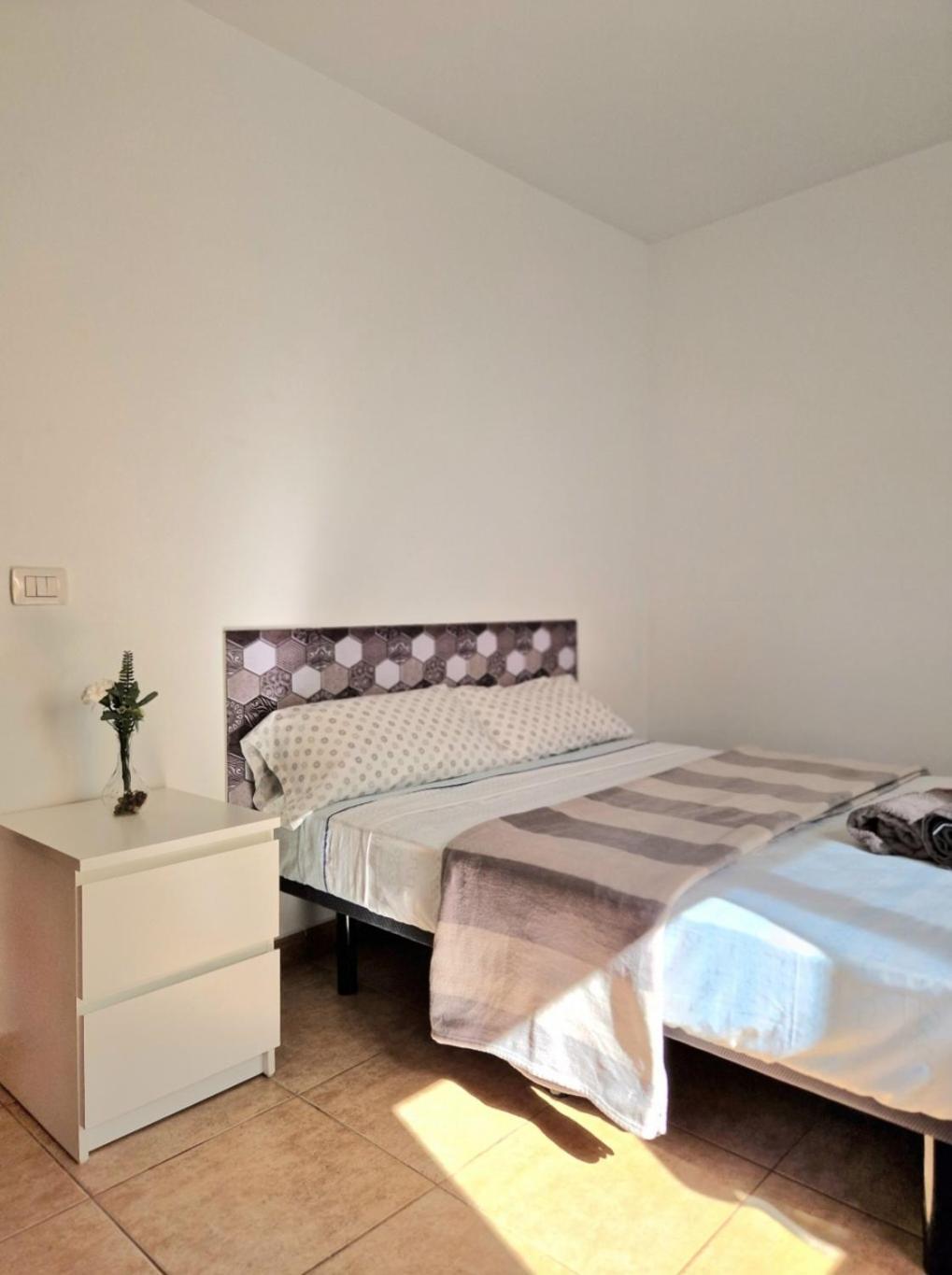סן איסידרו Spacious Independent Chalet Next The Airport - Sea מראה חיצוני תמונה