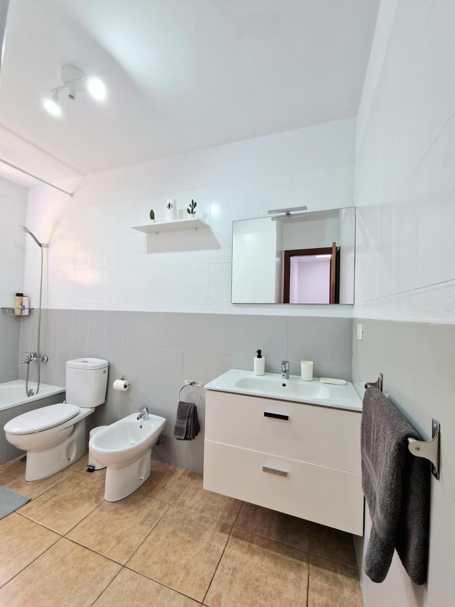 סן איסידרו Spacious Independent Chalet Next The Airport - Sea מראה חיצוני תמונה